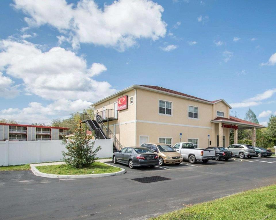 Quality Inn Celebration Exterior photo